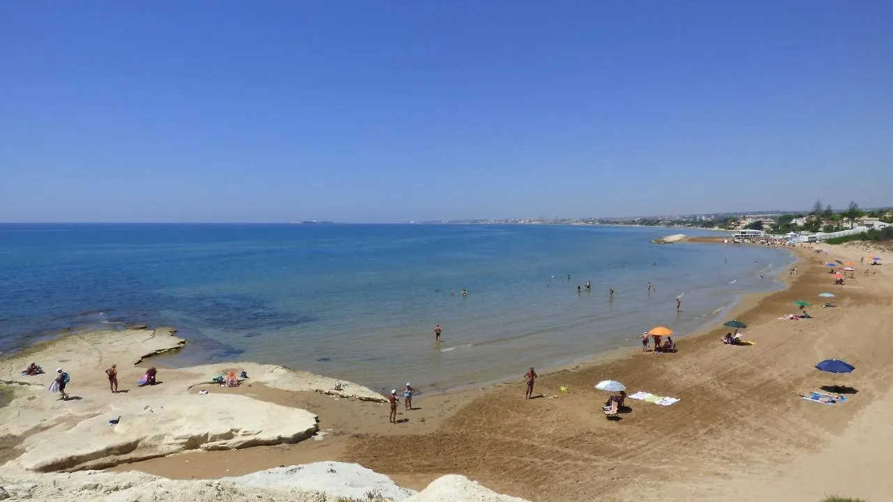 La Villa Rosa al Mare Pozzallo Casa vacanze